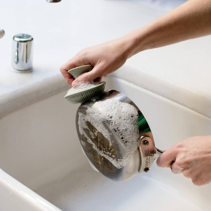 ezpz Mushroom Sponge (for Feeding Gear + Mealtime Clean-up)