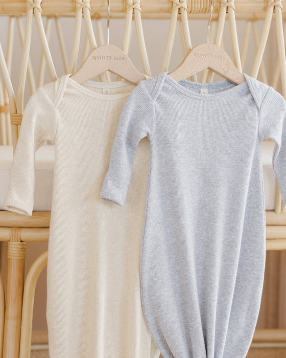 Quincy Mae Knotted Baby Gown + Hat Oatmeal