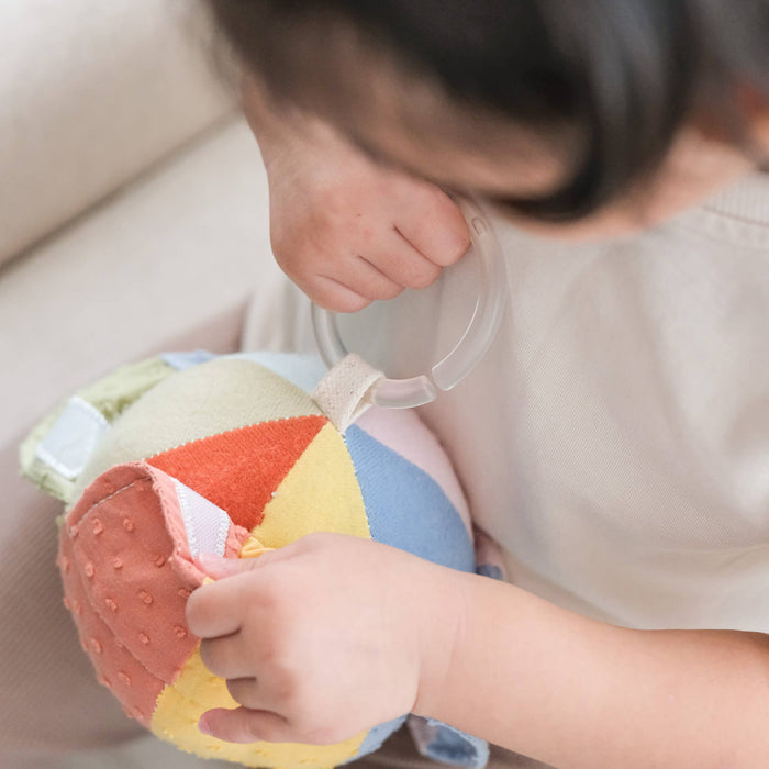 BUSY BALL // Montessori toy // Peek & peel rattle ball