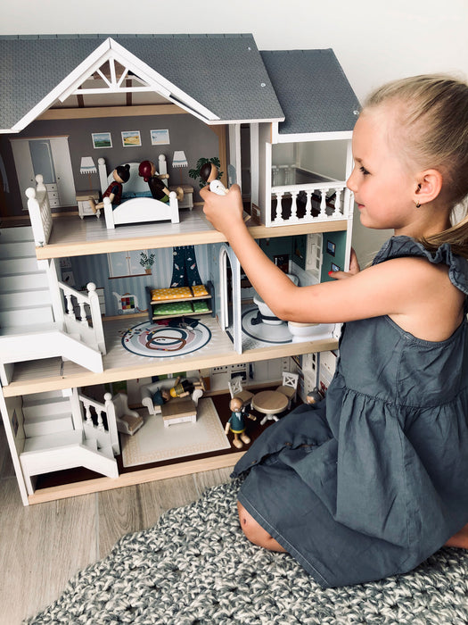 Small Foot Urban Villa Doll House