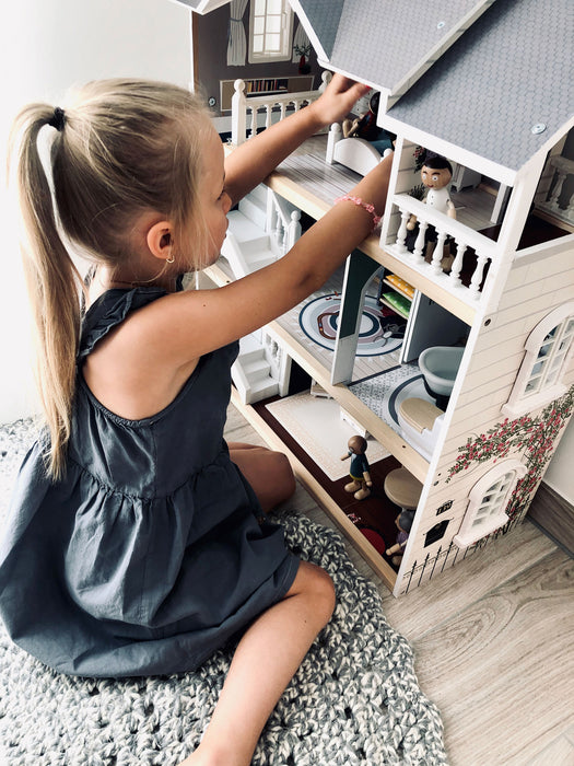 Small Foot Urban Villa Doll House