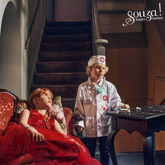 Souza Doctor Suit w/accessories  (sz 4-7 yrs)