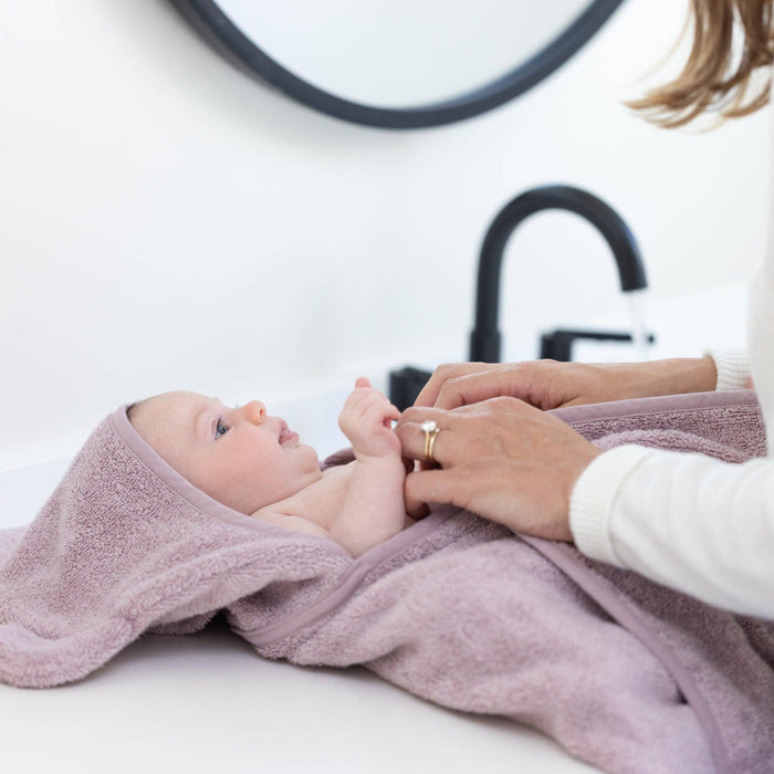 Bella Tunno | Hooded Towel + Wash Mitt Set Orchid