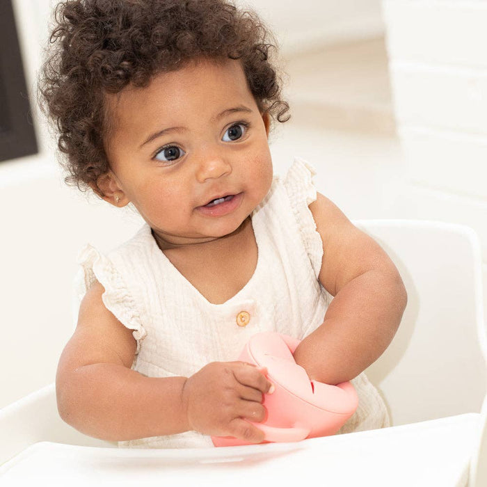 Bella Tunno | Snack Queen Happy Snacker