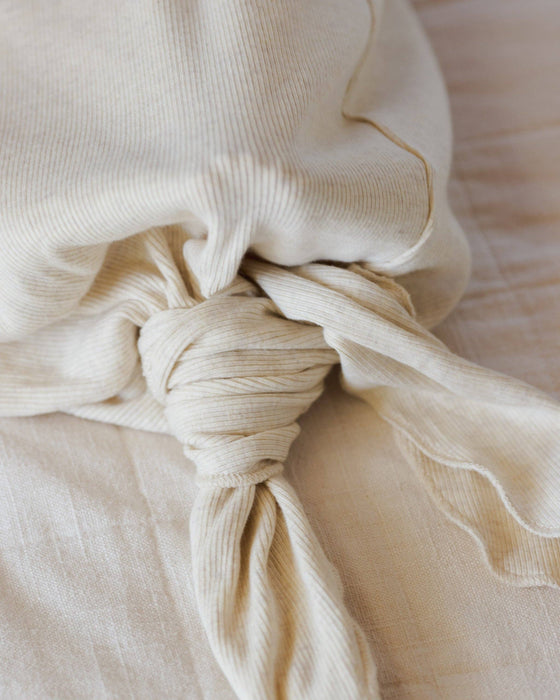 Quincy Mae Knotted Baby Gown + Hat Oatmeal