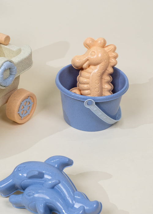 Coco Village Oversized 6-Piece Wheat Straw Sand Toy Set | Wagon & Accessories