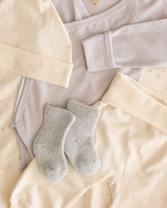 Quincy Mae Fuzzy Socks Fog