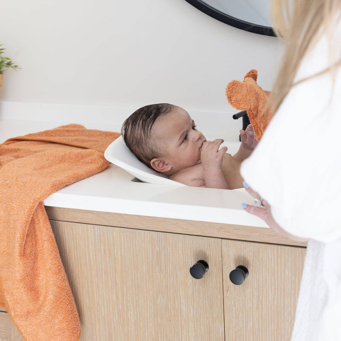 Hooded Towel + Wash Mitt Set Pumpkin