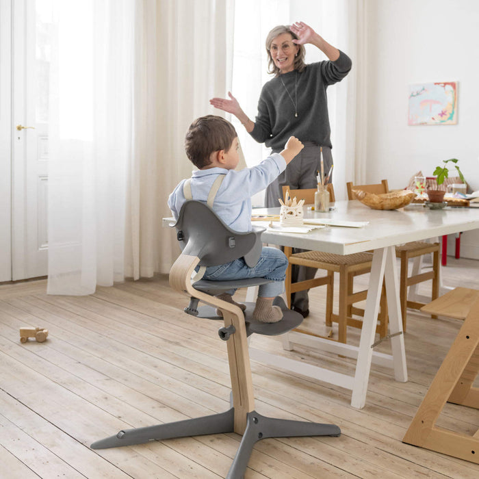 Stokke Nomi High Chair Bundle