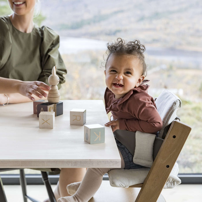 Stokke Tripp Trapp High Chair V2 and Cushion with Stokke Tray - Complete Set