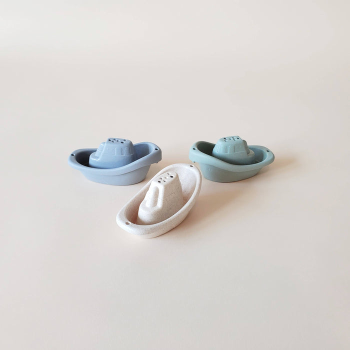 Minito & Co. Wheat Straw Boat Bath Toy Set