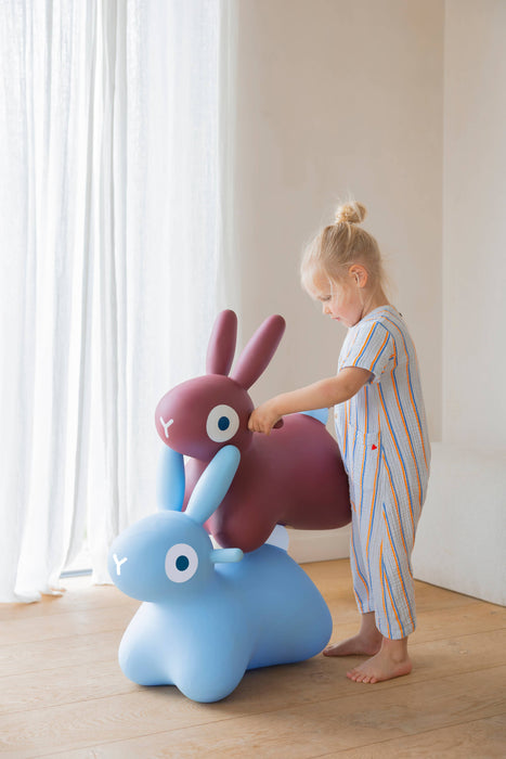 Quut Hoppi Bunny - A bouncy friend just for you! (NEW!)