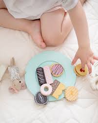 Le Toy Van Biscuit & Plate Set