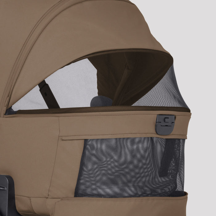 Silver Cross Breez Compact Bassinet