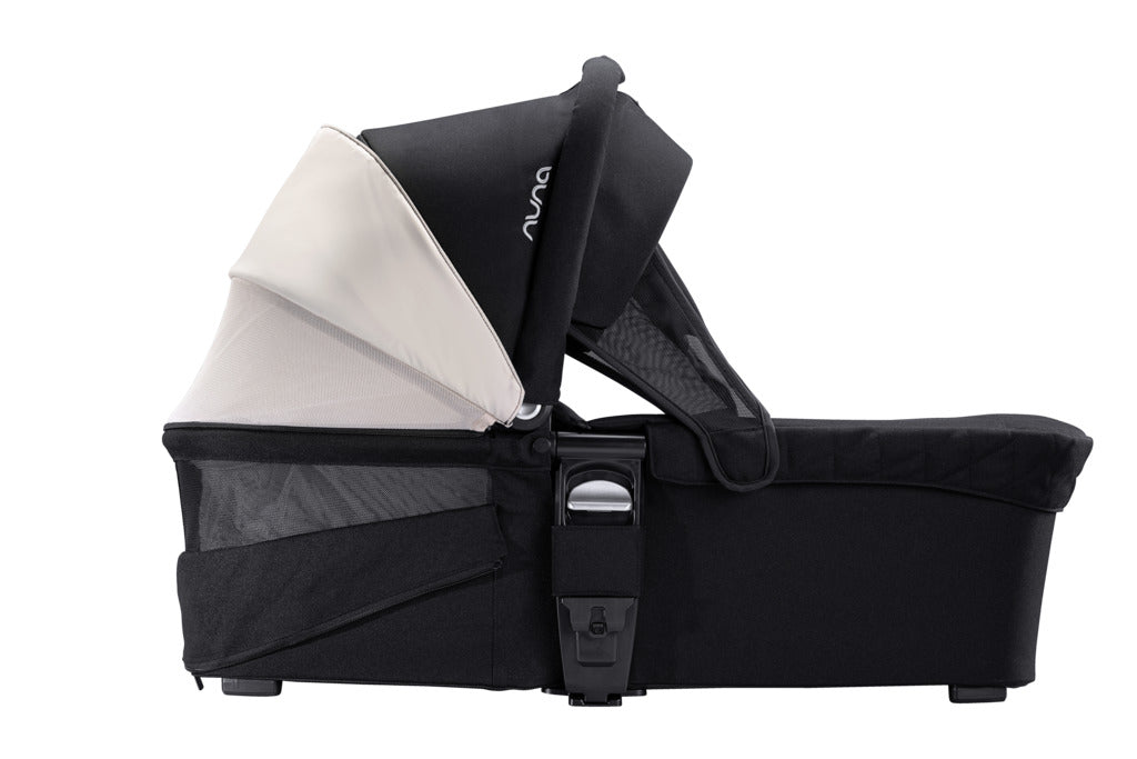 Nuna MIXX Series Bassinet and Stand