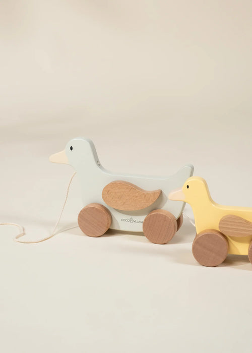 Coco Village Duck Family Pull Toy