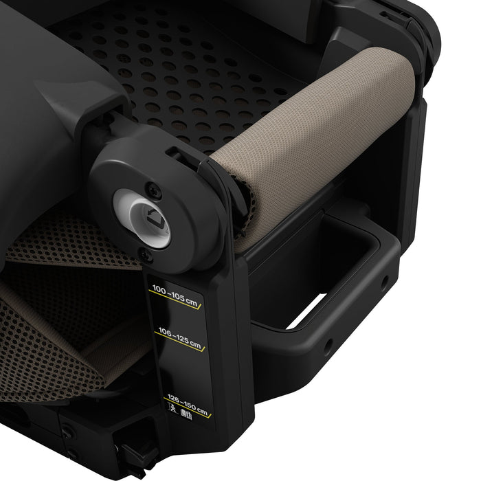 Axkid UP Booster Car Seat