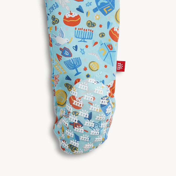 Magnetic Me Latke Fun Modal Footie