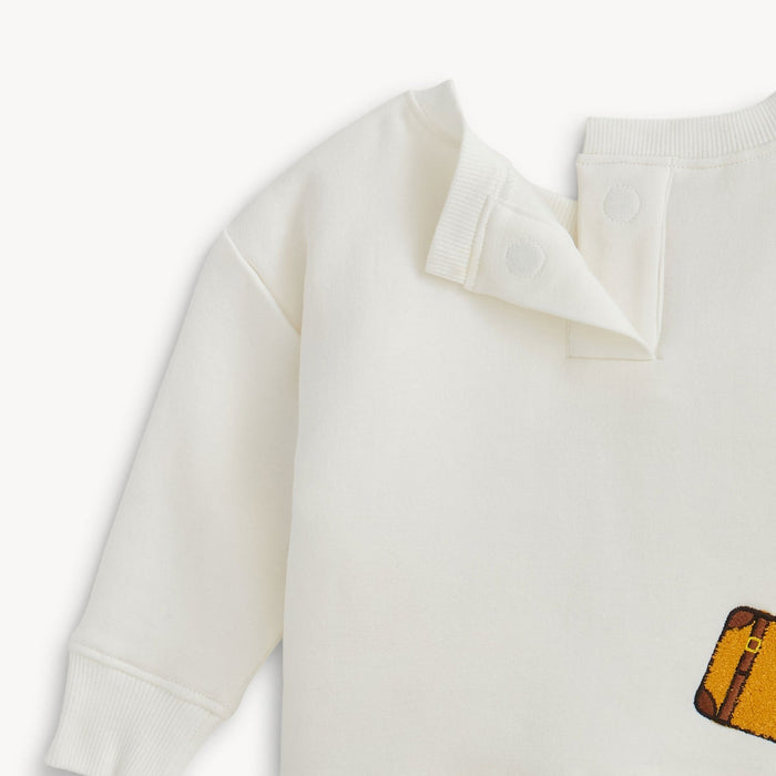 Magnetic Me Sweatsuit - White Alyssum with Patches