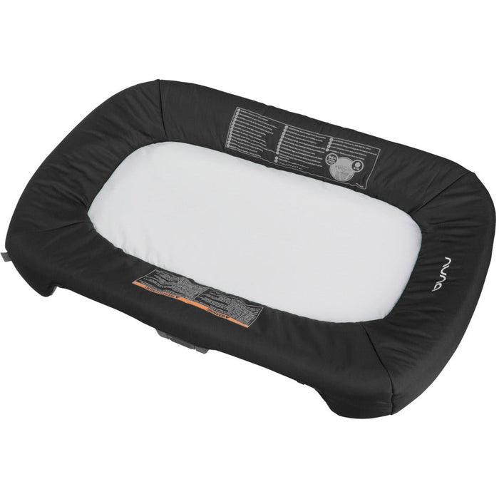 Nuna SENA Aire Changer