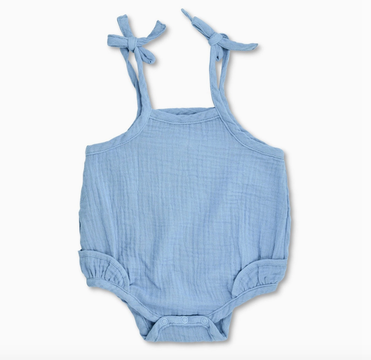 Apple Park Muslin Ruffle Romper With Ties (Blue)