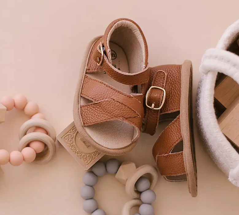 Babe Basics Split-Soled Leather Baby Sandals