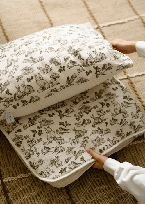 Oilo Muslin Crib Quilt and Sham Set