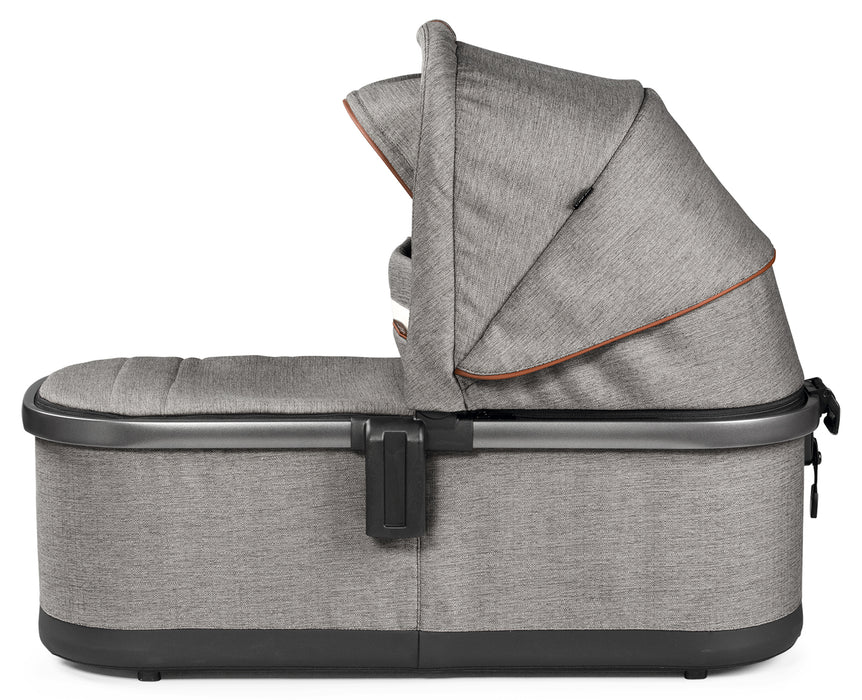 Peg-Perego Agio Z4 Bassinet with Home Stand