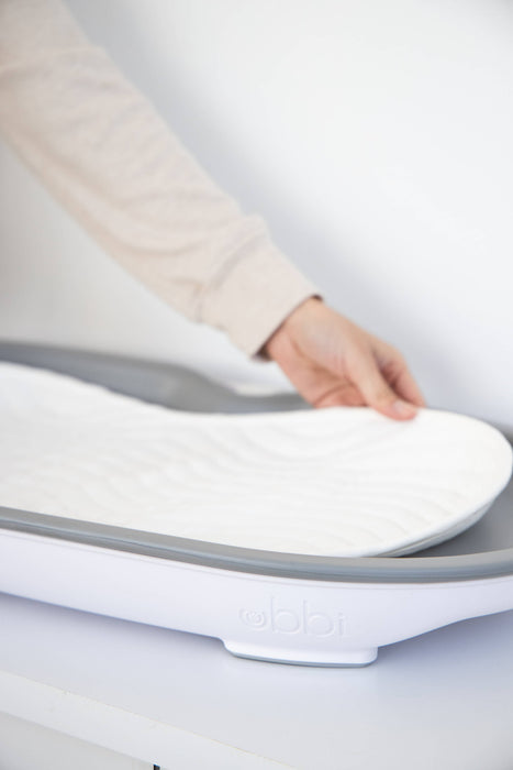 Ubbi Quilted Reusable Changing Pad Liners, Easy to Clean, White