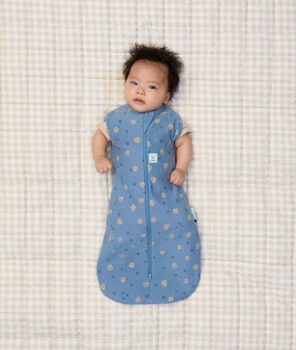 ergoPouch Cocoon Swaddle Bag 0.2 TOG: Petite Pretzel
