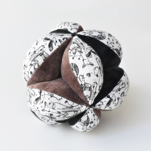 Wee Gallery Clutch Ball