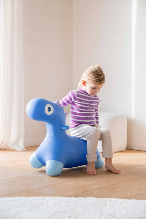 Quut Hoppi Dino - A bouncy friend just for you!