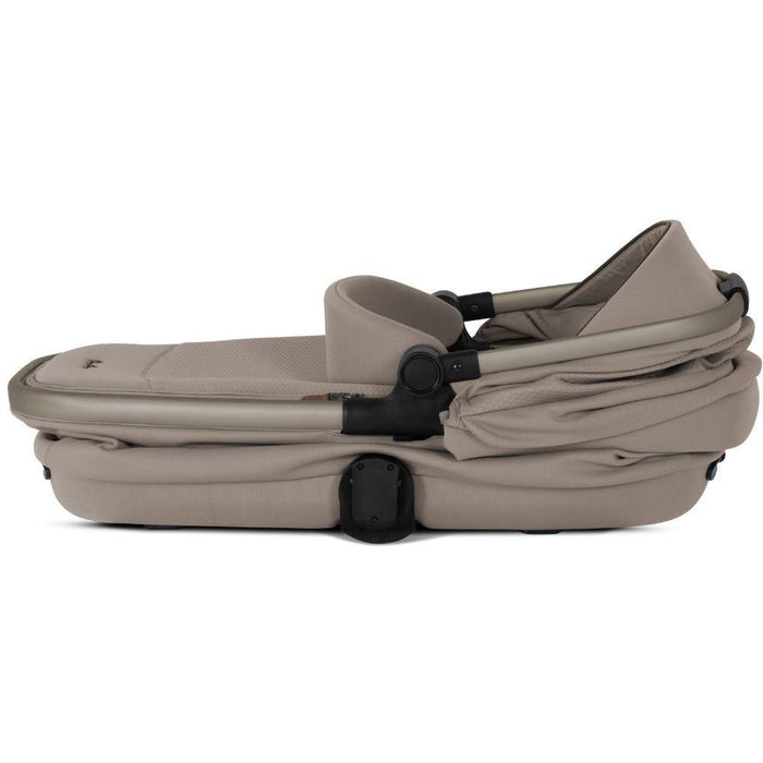 Silver Cross Reef 2 First Bed Folding Bassinet (New)